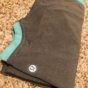 LULULEMON men’s XL NWOT super soft green/grey